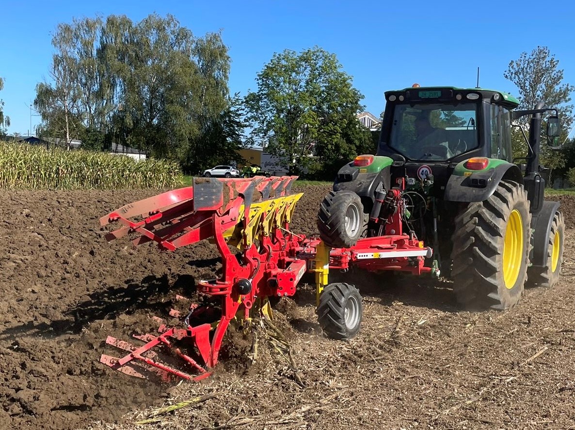 Pöttinger Servo 35 Onland